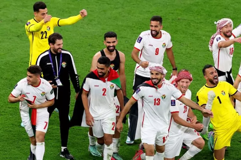 الأردن يُحقق إنجازاً تاريخياً بالتأهل إلى كأس العالم لأول مرة - يلا شوت | يلاشوت | yalla shoot | yallashoot | بث مباشر الأردن يُحقق إنجازاً تاريخياً بالتأهل إلى كأس العالم لأول مرة