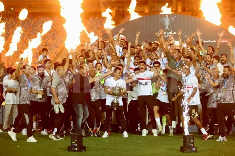 تألق تميمة الحظ الزمالك يحتفل بـ 5 من 7 في - يلا شوت | يلاشوت | yalla shoot | yallashoot | بث مباشر تألق تميمة الحظ: الزمالك يحتفل بـ '5 من 7' في كأس مصر (فيديو)